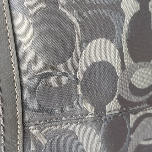 Coach Optic gray tote - Picture 16 of 16